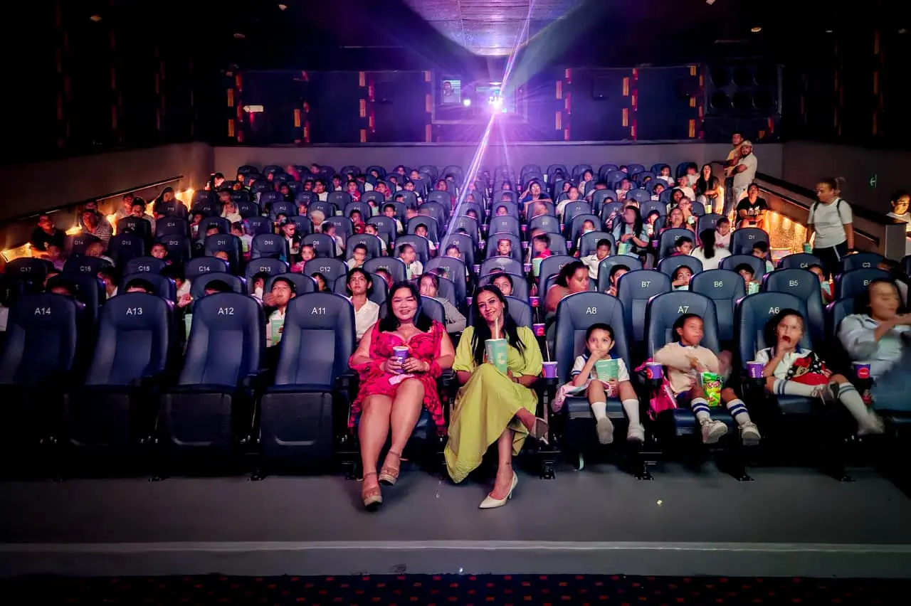 DIF Municipal y Cinépolis acercan la magia del cine a la niñez de Lázaro Cárdenas