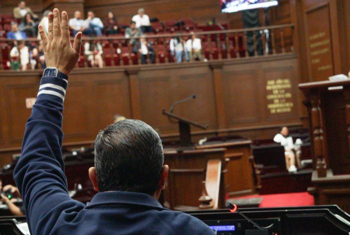 Diputados legalizarán el chapulineo, pero no para pluris