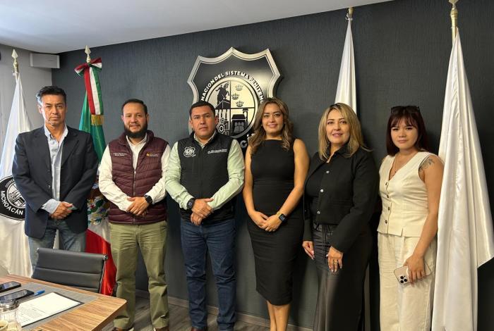 Directores y subdirectores de penales de Michoacán obtienen certificación laboral