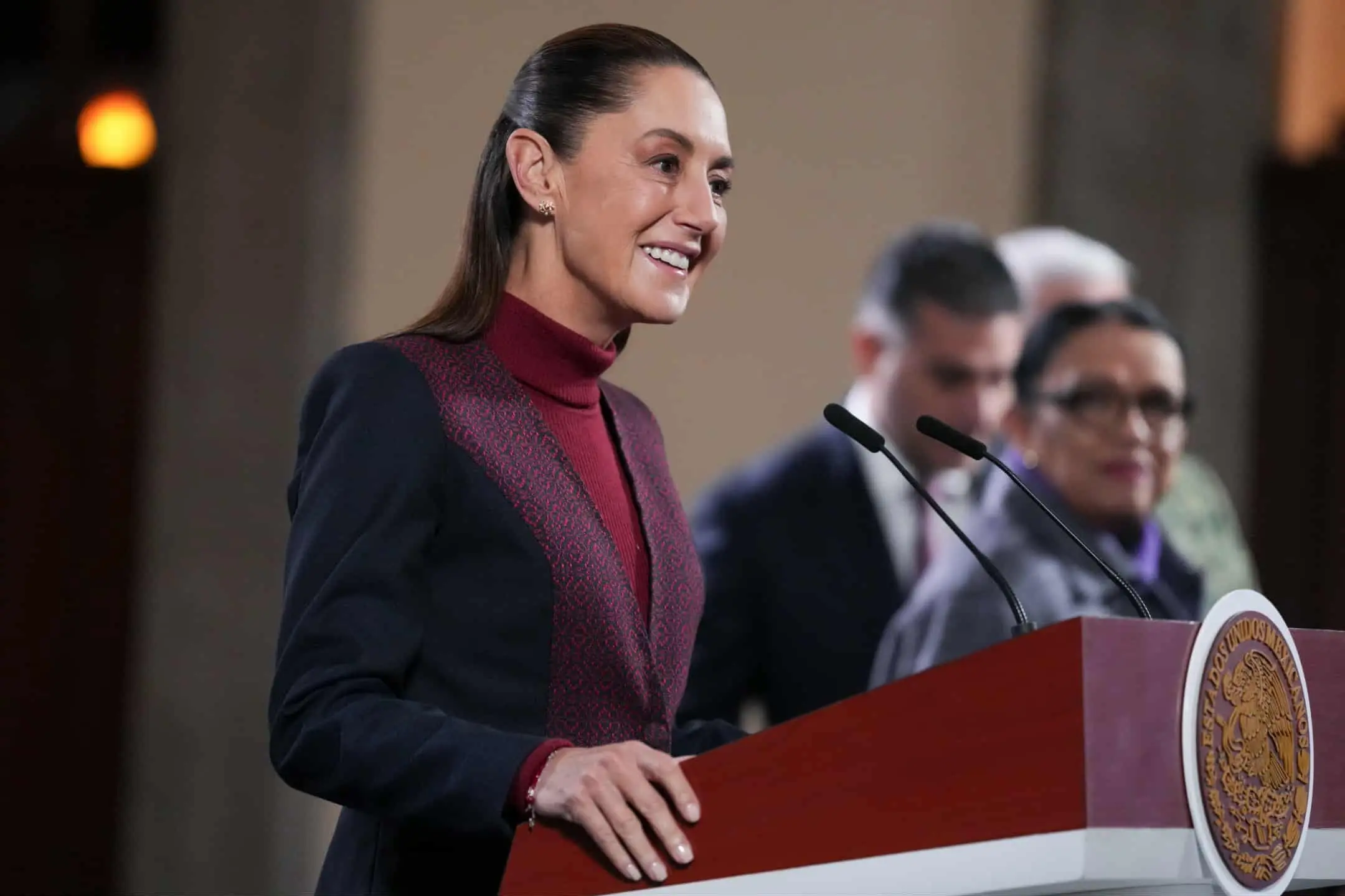 DISMINUYEN 37% LOS HOMICIDIOS DOLOSOS DE SEPTIEMBRE DE 2024 A OCTUBRE DE 2025; REPRESENTA 32 HOMICIDIOS MENOS DIARIOS: PRESIDENTA CLAUDIA SHEINBAUM