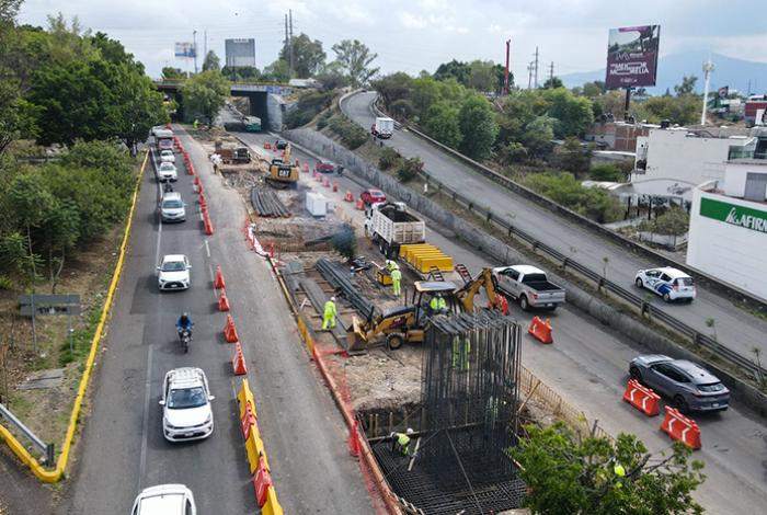 Distribuidor de salida a Pátzcuaro presenta 15% de avance; beneficiará a 79 mil vehículos