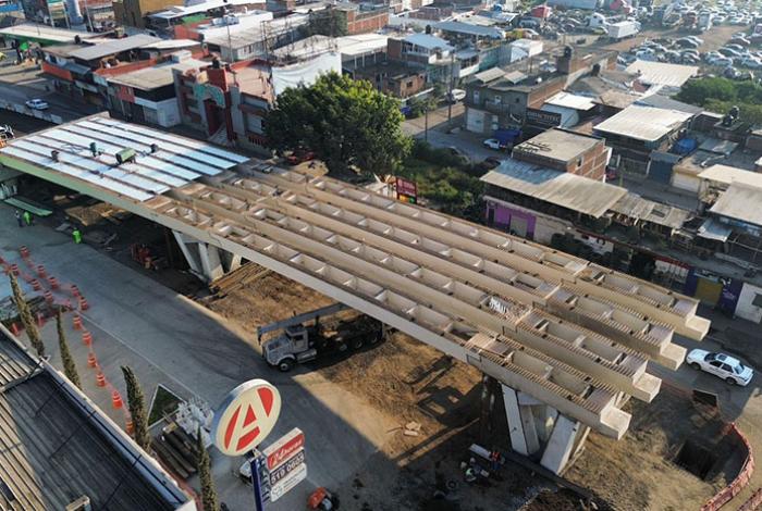 Distribuidor vial La Hielera, en la “recta final” con 87 % de avance: Rogelio Zarazúa