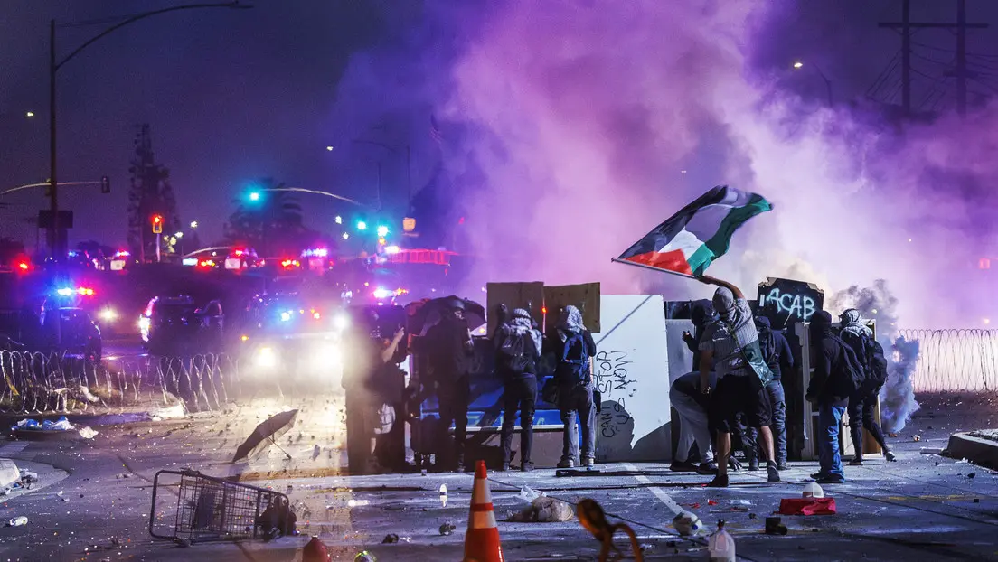 Disturbios violentos en Los Ángeles