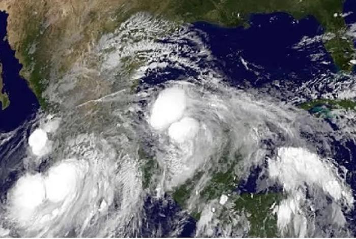 Dos ciclones con potencial impacto en México en monitoreo