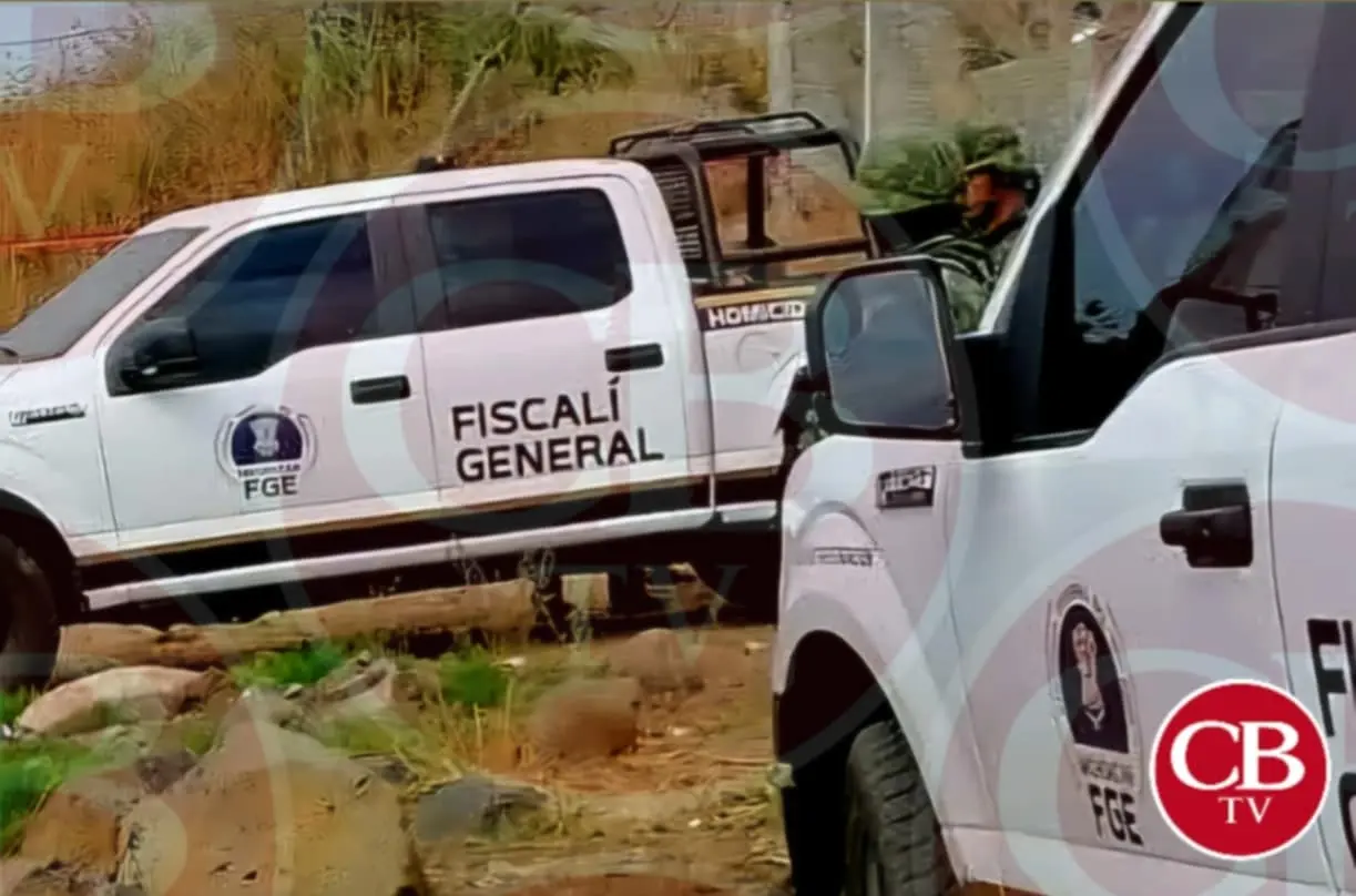 Dos hombres quedaron muertos a lado de una mortalika