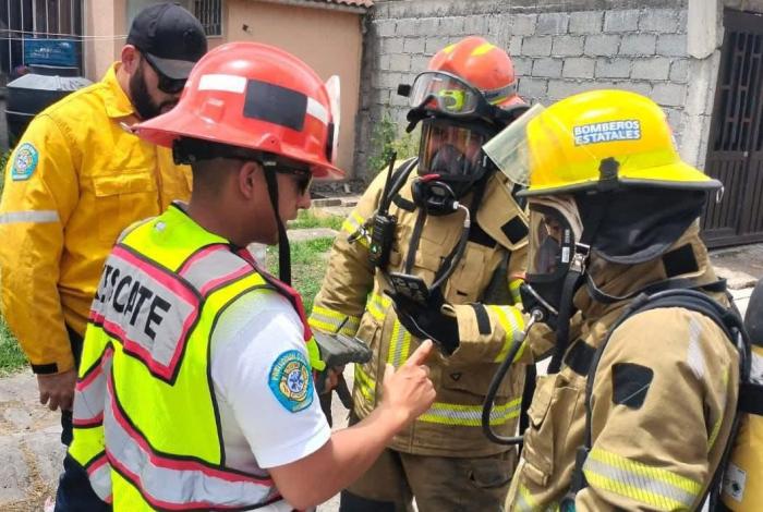 Dos menores intoxicados por gas lacrimógeno en la colonia Arkos San Antonio