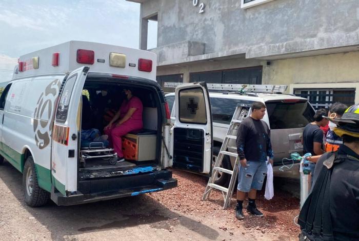Dos trabajadores se intoxican dentro de un aljibe