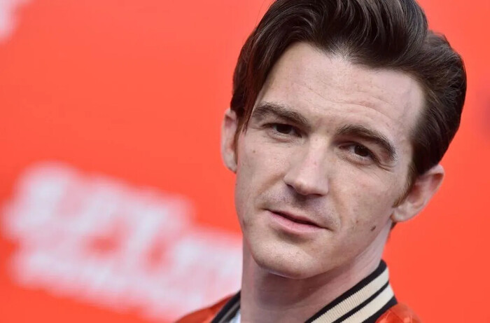 Drake Bell Causa Sensación al Cantar en una Boda en Tijuana