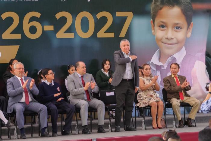 Educación al 100, nueva realidad en Michoacán: Luis Navarro