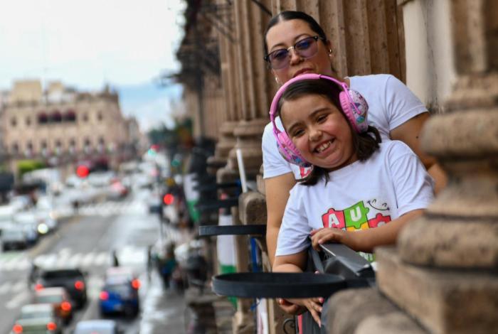 Educación, diagnóstico y terapia para personas con autismo por ley, propone CESMICH