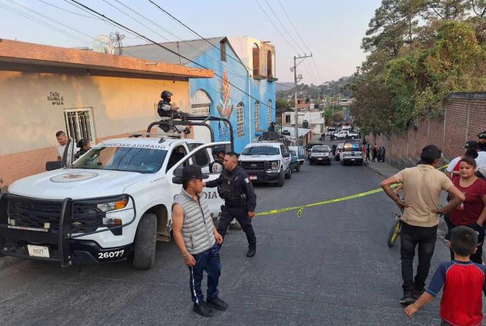 Ejecutan a tiros a un hombre dentro de taller de motocicletas, en la 28 de Octubre