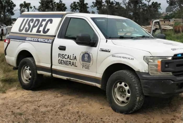 Ejecutan a un hombre y lo abandonan en un camino rural en Tarimbaro, Michoacán