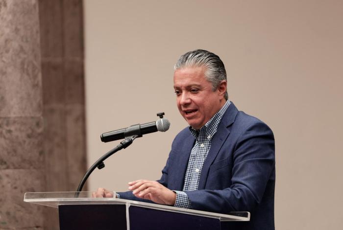 El 76% de michoacanos paga refrendo vehicular vía digital: Luis Navarro