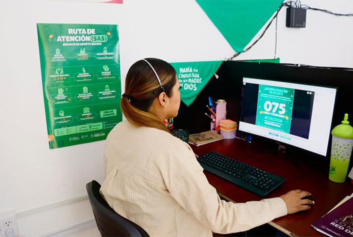 El derecho a decidir informada: Seimujer lanza línea telefónica sobre el aborto voluntario y seguro