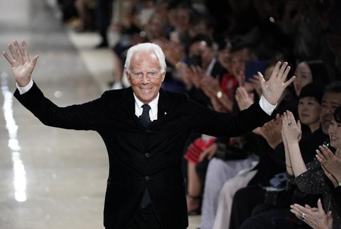 El diseñador Giorgio Armani, el “rey” de la moda italiana, muere a los 91 años