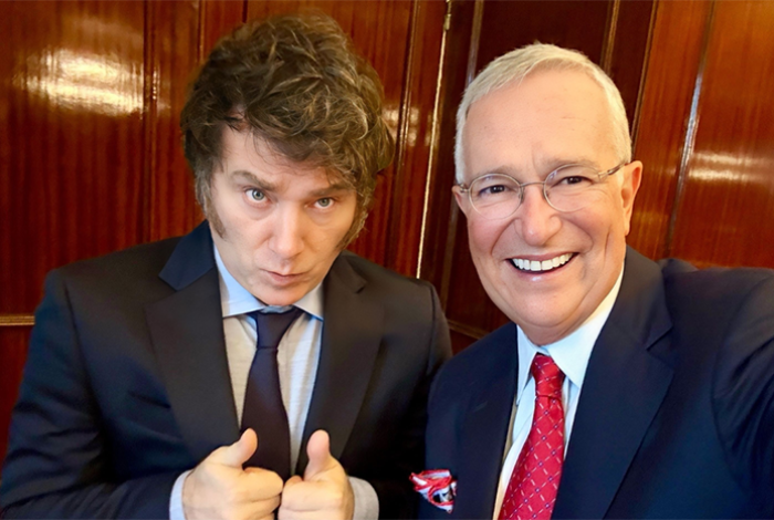 El empresario Ricardo Salinas Pliego abre la puerta a posible candidatura al estilo Milei