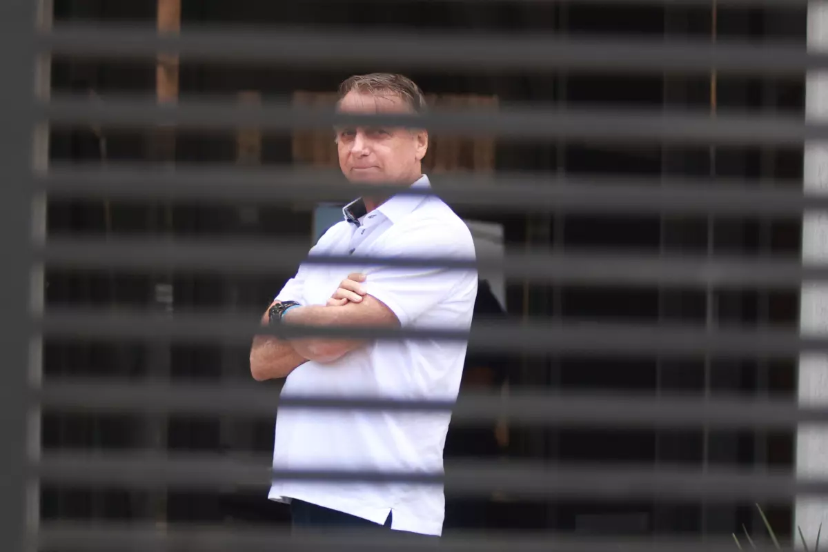 El expresidente de Brasil Jair Bolsonaro, comienza con la condena de 27 años de carcel