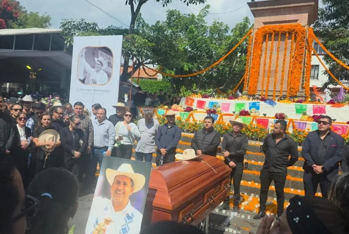 El luto y la indignación del pueblo de Uruapan tras el asesinato de su alcalde, Carlos Manzo