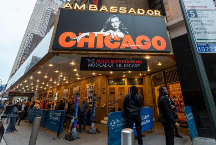 El musical 'Chicago', cumple 50 años de escándalos y jazz en Broadway