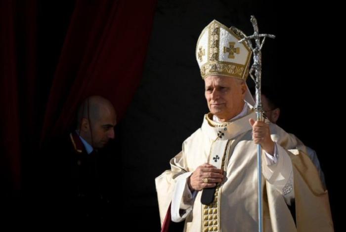 El papa pide paz, reconciliación y educación en la no violencia ante la Inmaculada