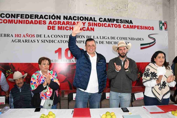 El PRI es el único que alza la voz por campesinos agredidos por el crimen organizado: Memo Valencia