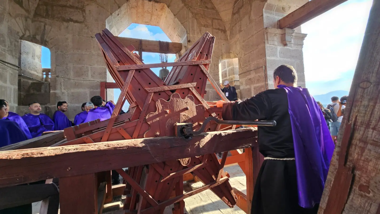 El sonido de la matraca: una tradición de 170 años que acompaña la Semana Santa en Morelia