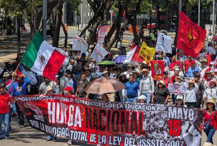 El viernes reanuda mesa de negociación entre la CNTE y Sheinbaum