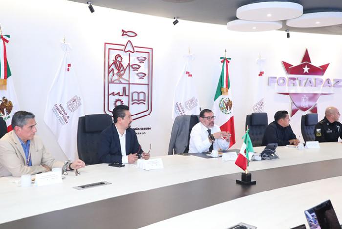 Embajada de EUA capacita a personal de la SSP para combatir delitos financieros