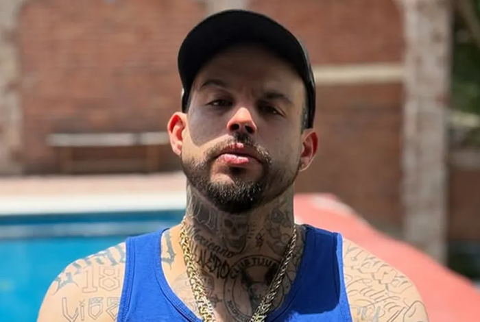 Emiliano Aguilar denuncia maltrato en los Latin Billboard