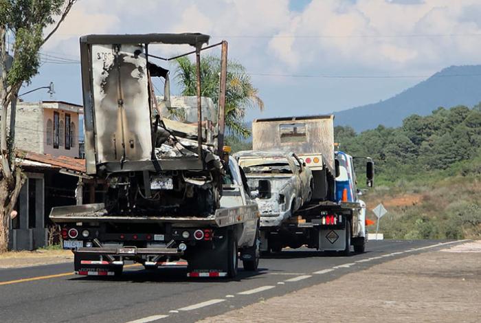 Empieza la liberación de vialidades bloqueadas por delincuentes en varios puntos del estado