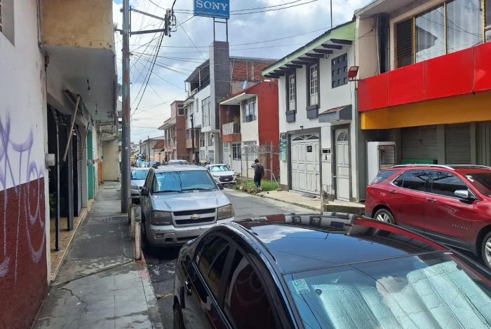 Empistolados balean estudio de danza, en la colonia Morelos de Uruapan