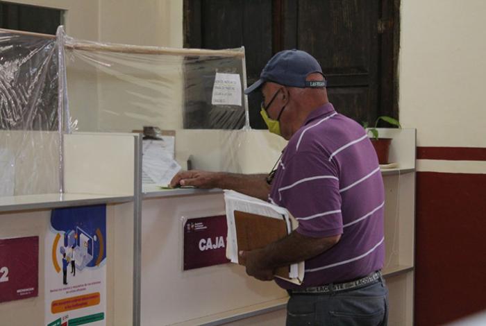 En Buen Fin se condonarán multas en refrendos y renovación de licencias extemporáneas: SFA