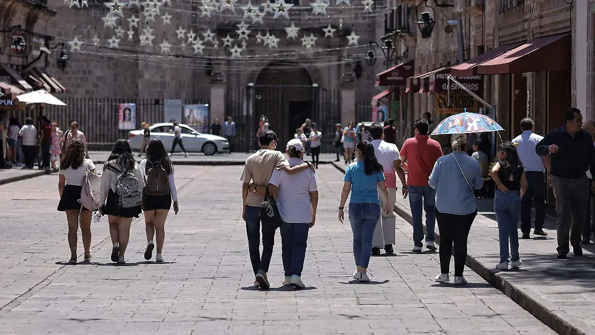 En Michoacán, mayoría camina a la escuela y al trabajo: INEGI