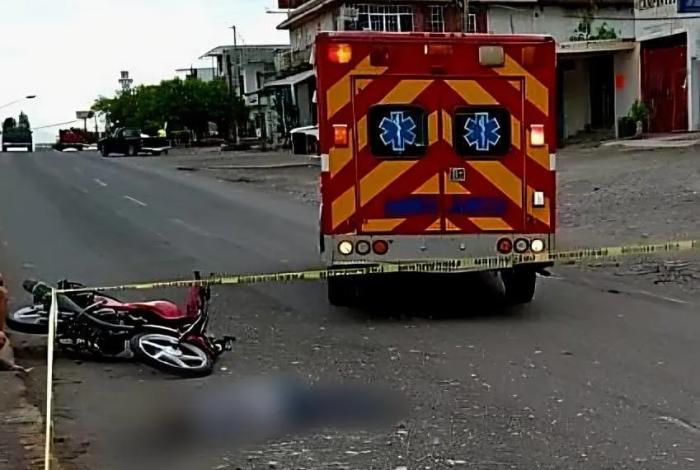 En Múgica atropellan a abuelito y pierde la vida