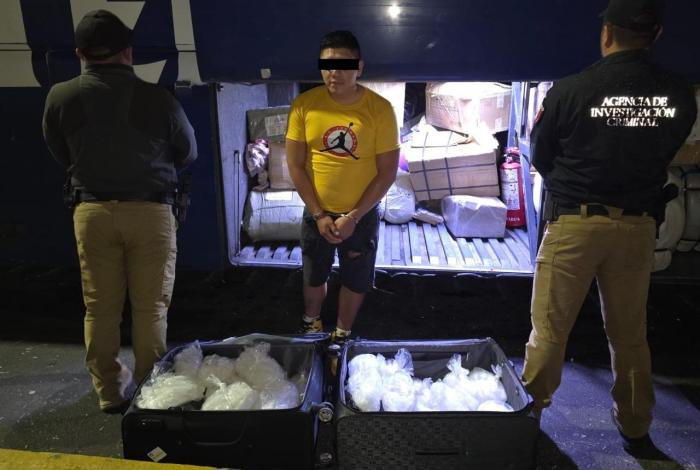 En Panindícuaro, detienen a Marco con 40 kilos de metanfetamina