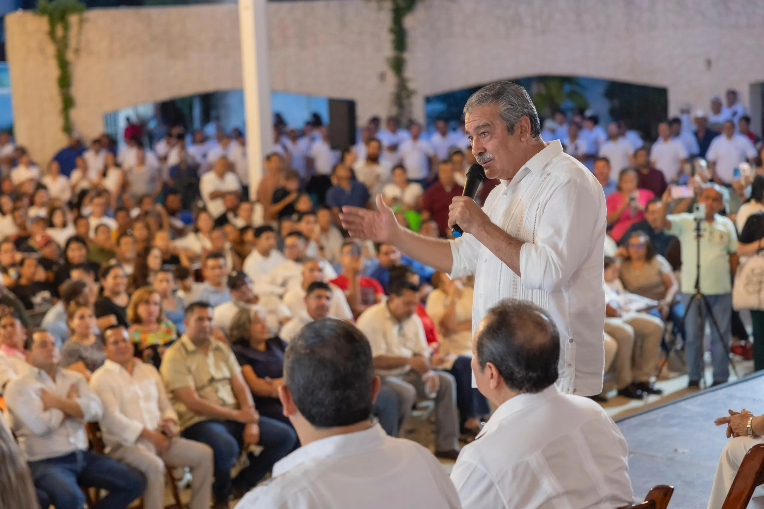 “En unidad, vamos a consolidar la transformación de Michoacán”: Morón