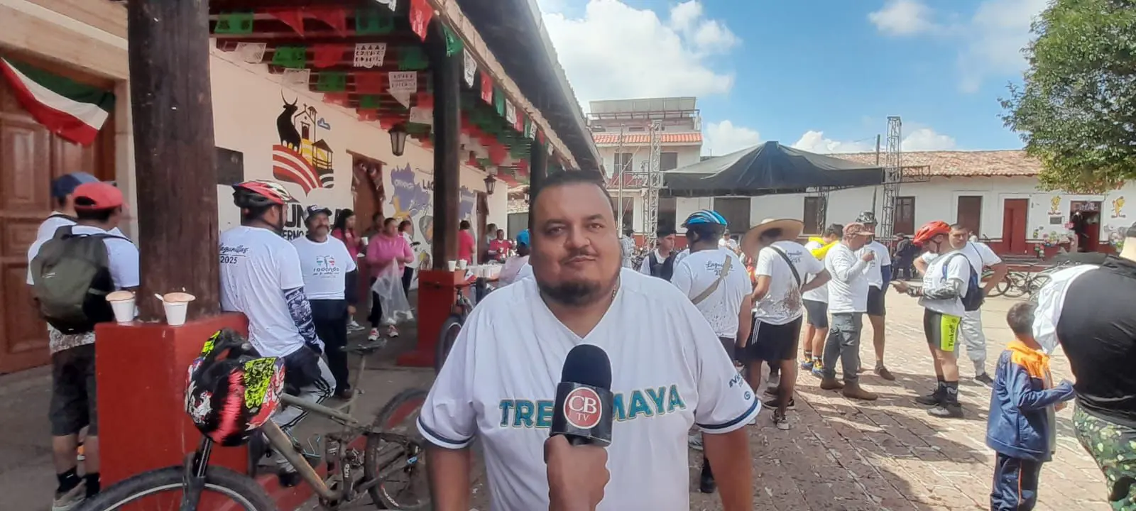 Encabeza Octavio Chávez Aguirre rodada por la patria en Lagunillas