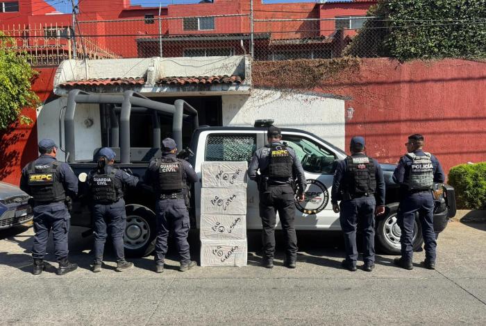 Encuentran 25.6 kilos de m0t4 en la Central de Autobuses de Uruapan