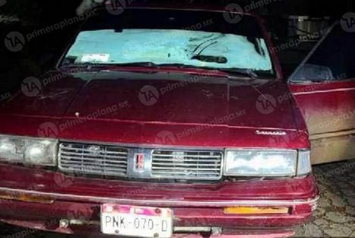 Encuentran muerto a conductor dentro de su vehículo, en Cotija