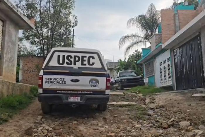 Encuentran sin vida y con heridas de arma blanca a un joven en la colonia El Arquito, en la Tenencia Morelos