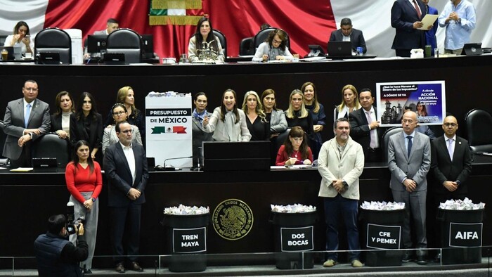 Entre denuncias, escándalos y amenazas diputados aprueban PEF 2025