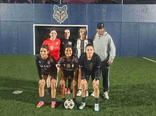 Equipo femenil de futbol rápido de la UMSNH apunta al Oro en Universiada 2025