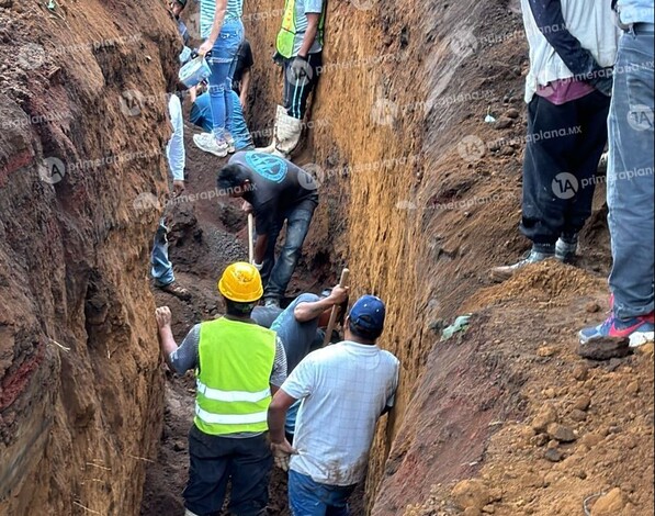 Era normalista el albañil que murió sepultado en Nuevo Zirosto