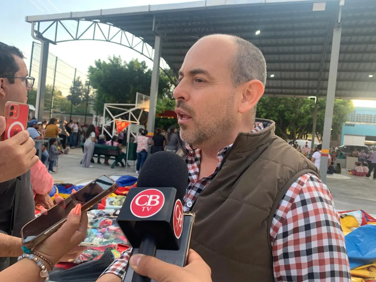 Eric Gaona llama a evitar desinformación tras falsa alarma en secundaria de Tarímbaro