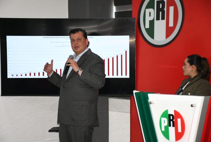 Es un mercado el Congreso: Memo Valencia