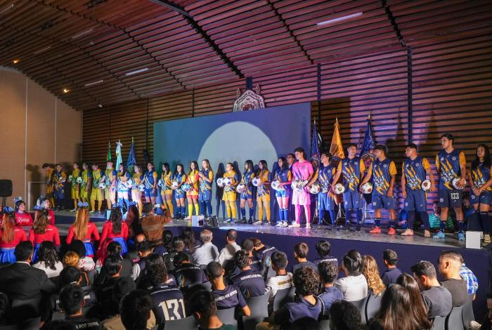 Espectacular presentación de los equipos Atlético Morelia-UMSNH y sus nuevos jerseys