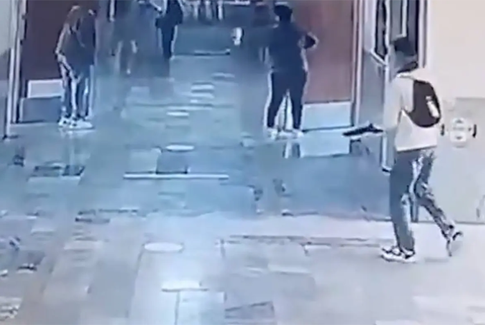 Estudiante de 16 años mata a 4 personas y deja heridas a 20 en un colegio de Turquía