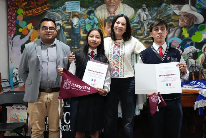 Estudiantes de Cherán viajarán a París con beca de movilidad del Gobierno estatal