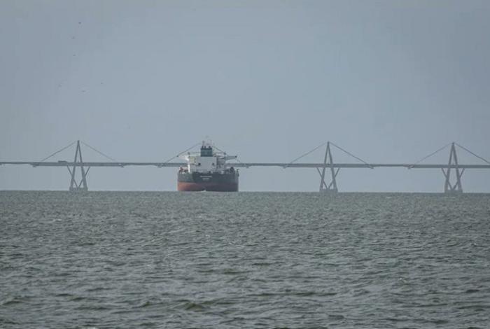 EUA intercepta un tercer petrolero cerca de Venezuela, según medios