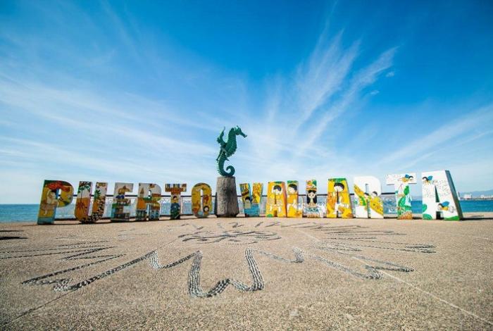 EUA sanciona a red del Cartel Jalisco por estafas a turistas adultos mayores en Puerto Vallarta